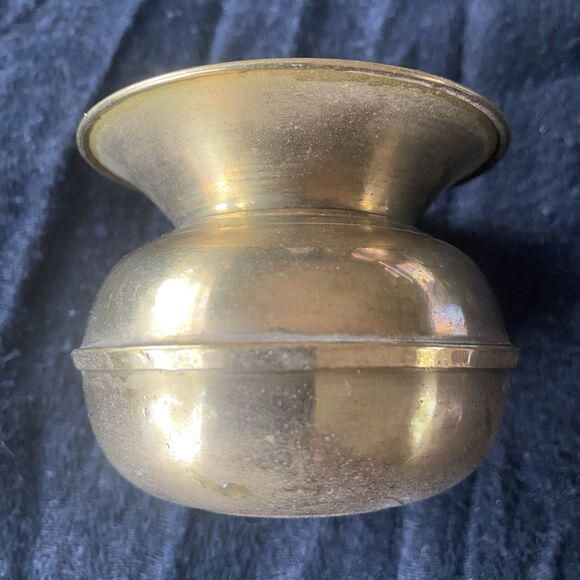 Vintage Brass Spittoon Cuspidor Bowl. Small. Mid Century Modern. - Picture 5 of 7